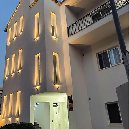 The Gwen Apartment Sarande Exterior photo