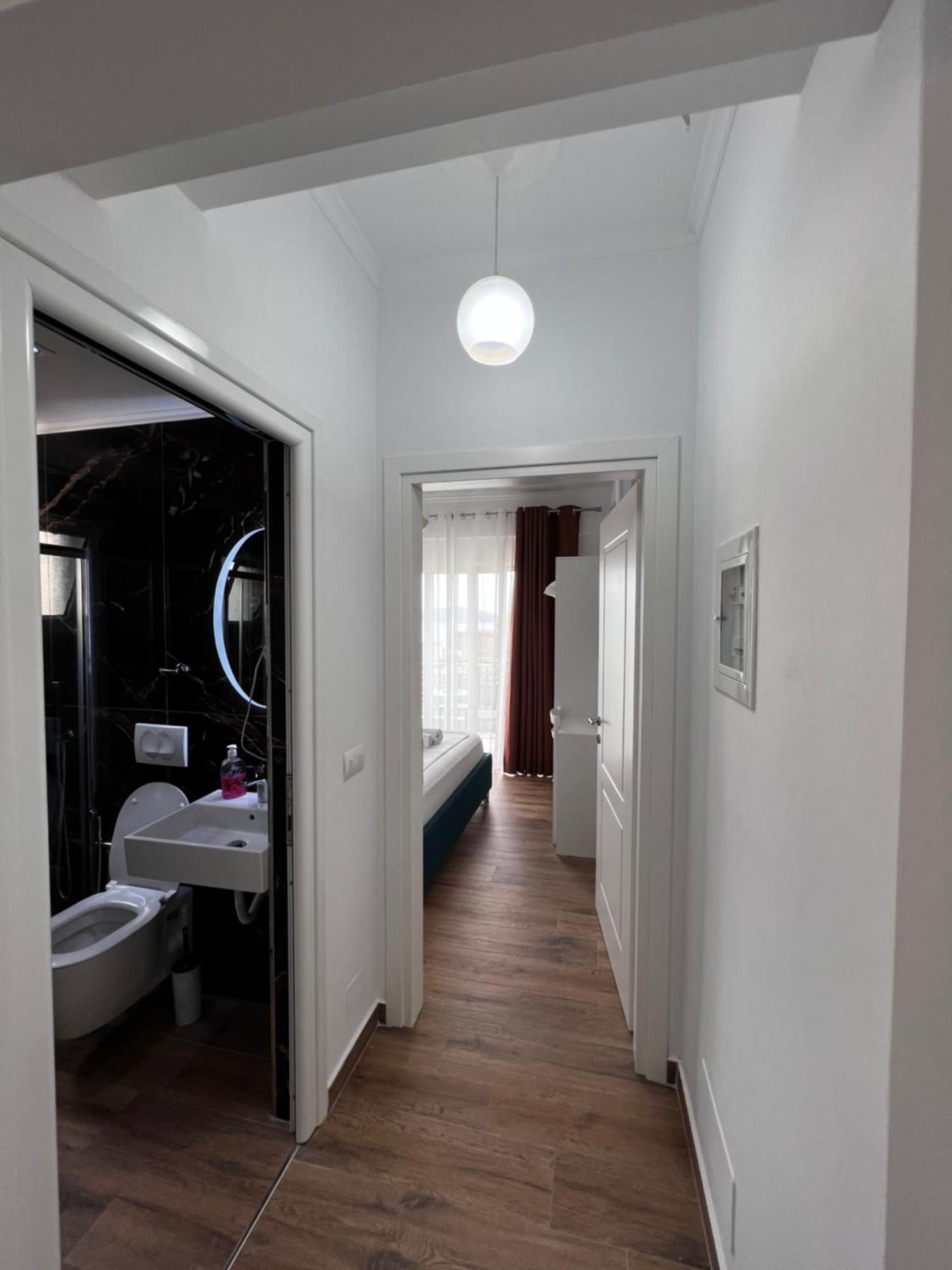 The Gwen Apartment Sarande Exterior photo