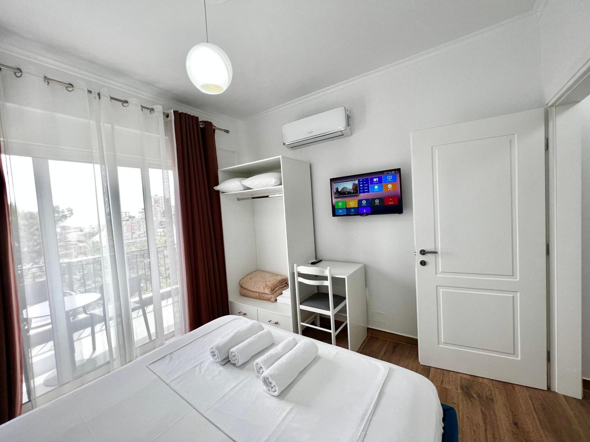 The Gwen Apartment Sarande Exterior photo